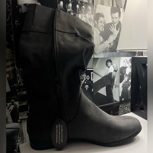 Mid Calf Boot - Picture 3 of 4